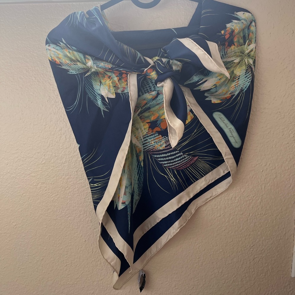 Salvatore Ferragamo Scarf 🧣